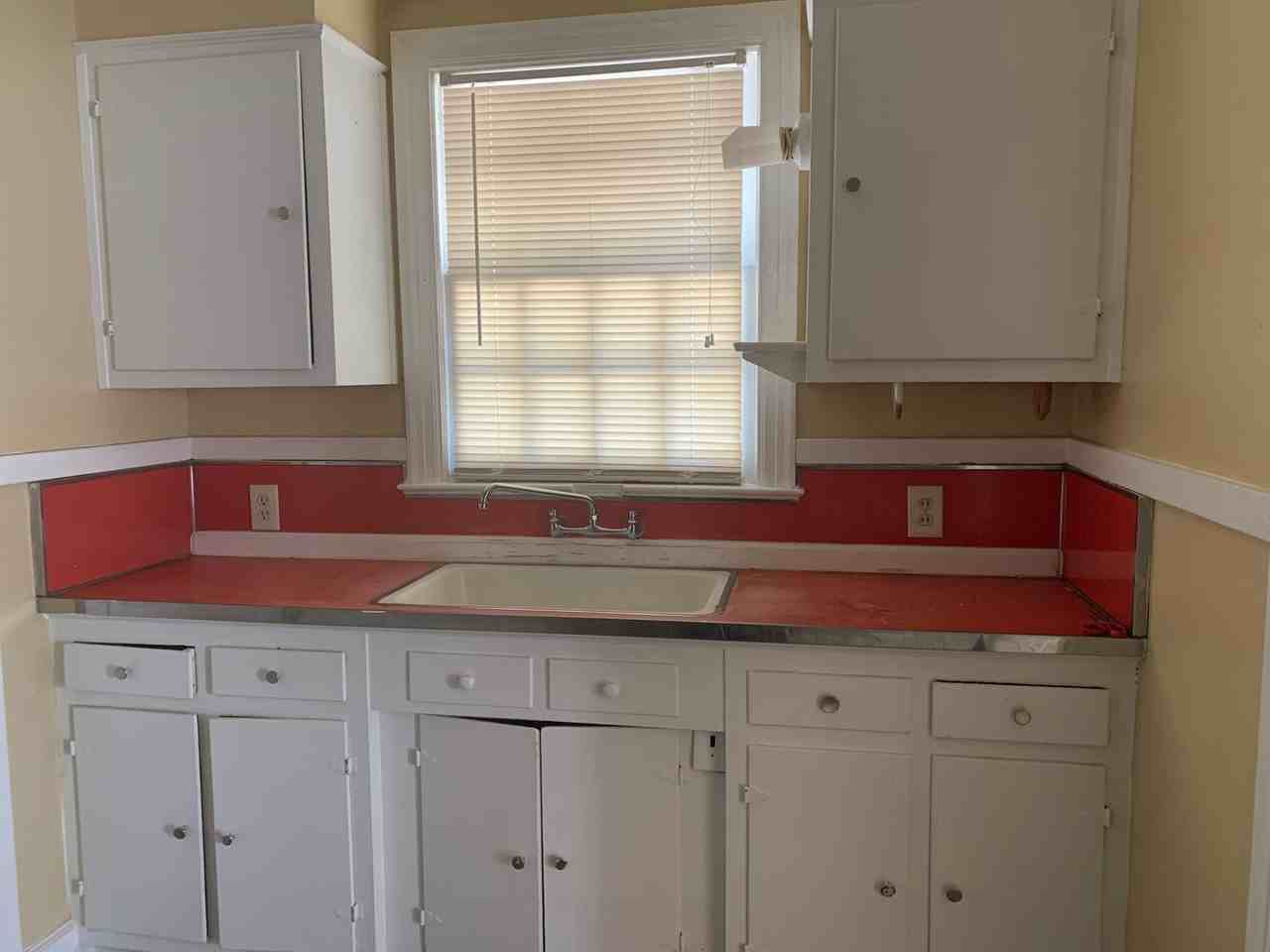 3734 Kearney Ave - Photo 5 of 12