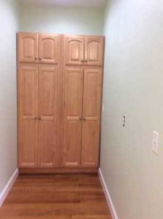 215 Belmont St - Photo 3 of 4