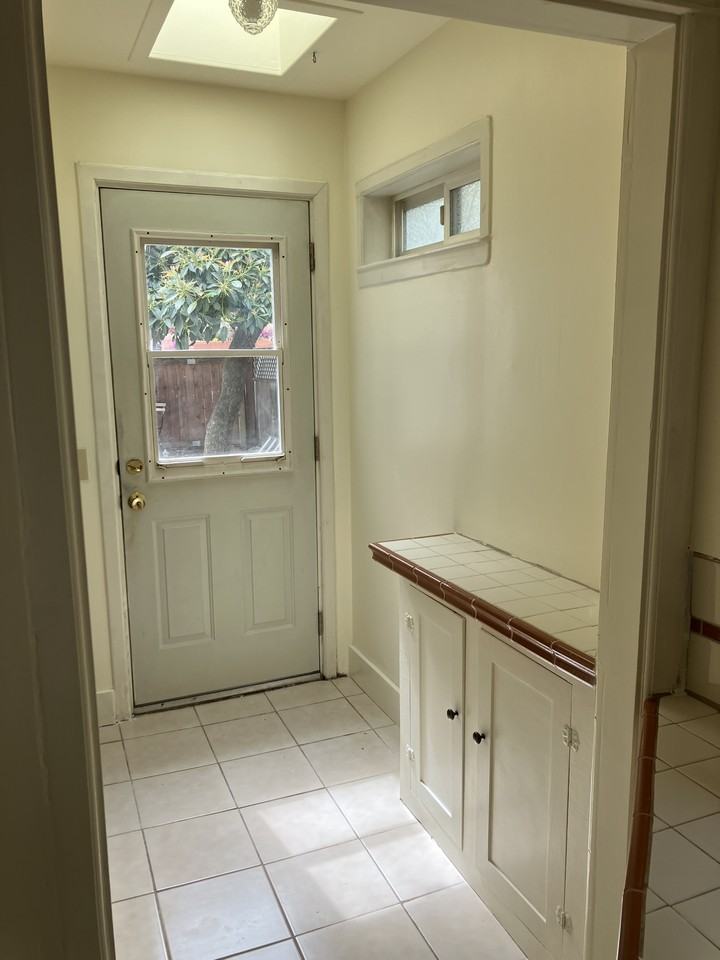 130 Prospect Ave - Photo 3 of 26