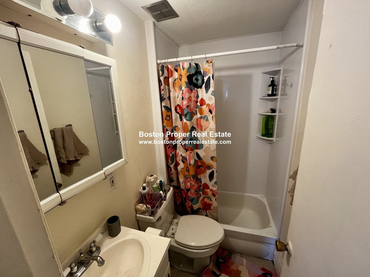 36 Fairfield St #6 - Photo 4 of 9