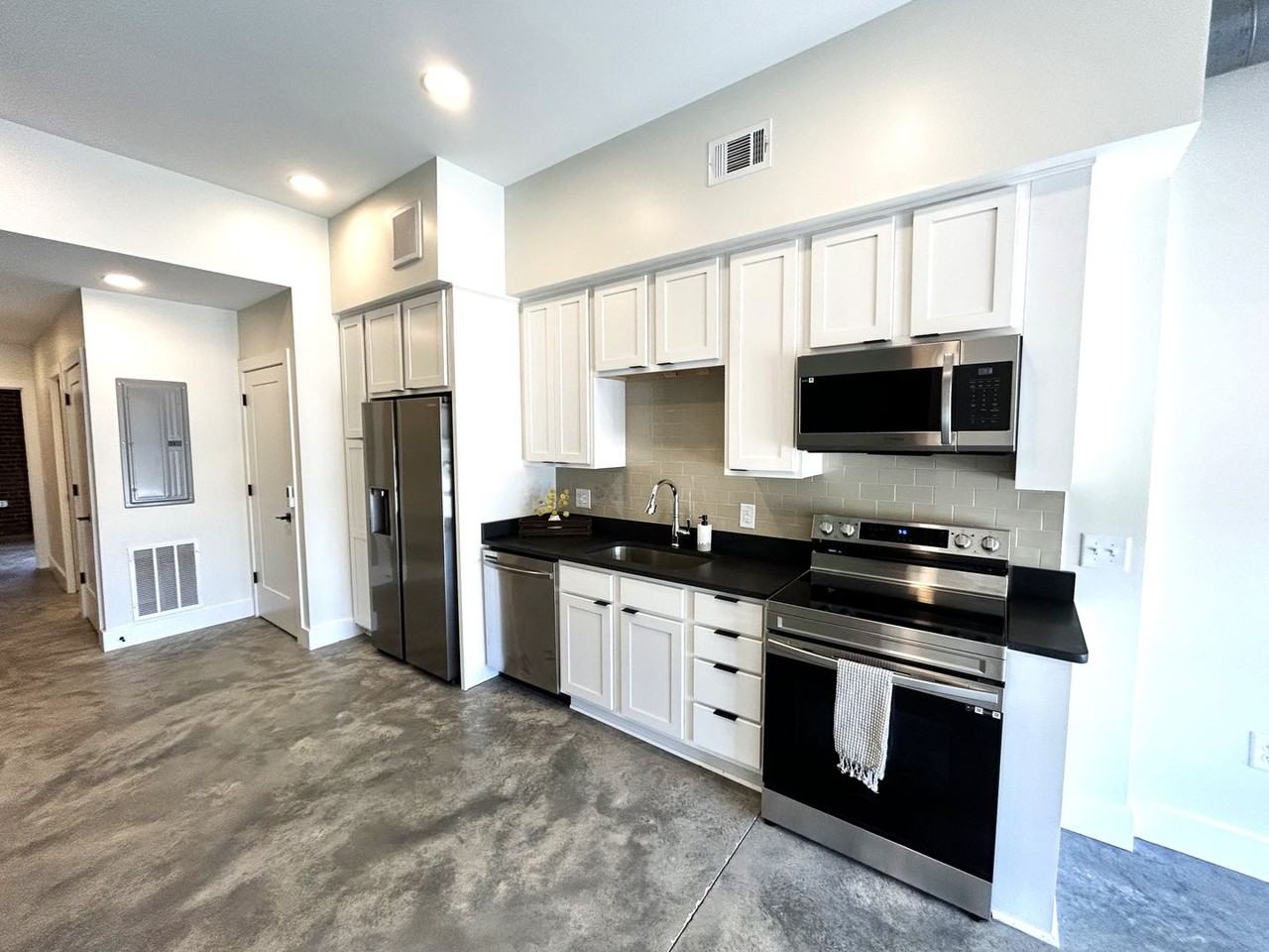 805 Martin Luther King Jr Blvd #13 - Photo 2 of 13