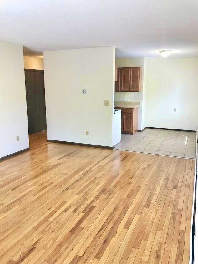 1310 Park Street - Photo 3 of 15