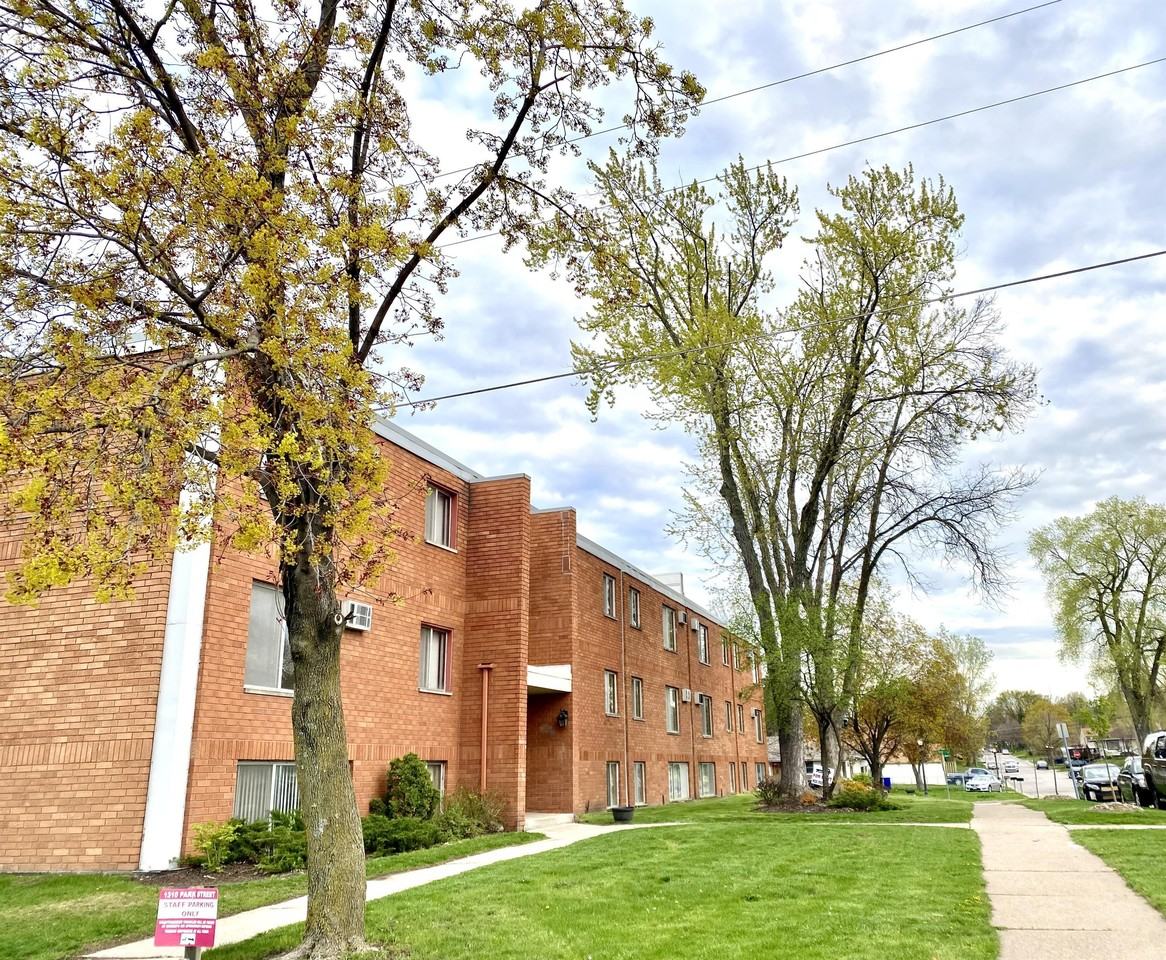 1310 Park Street - Photo 7 of 15