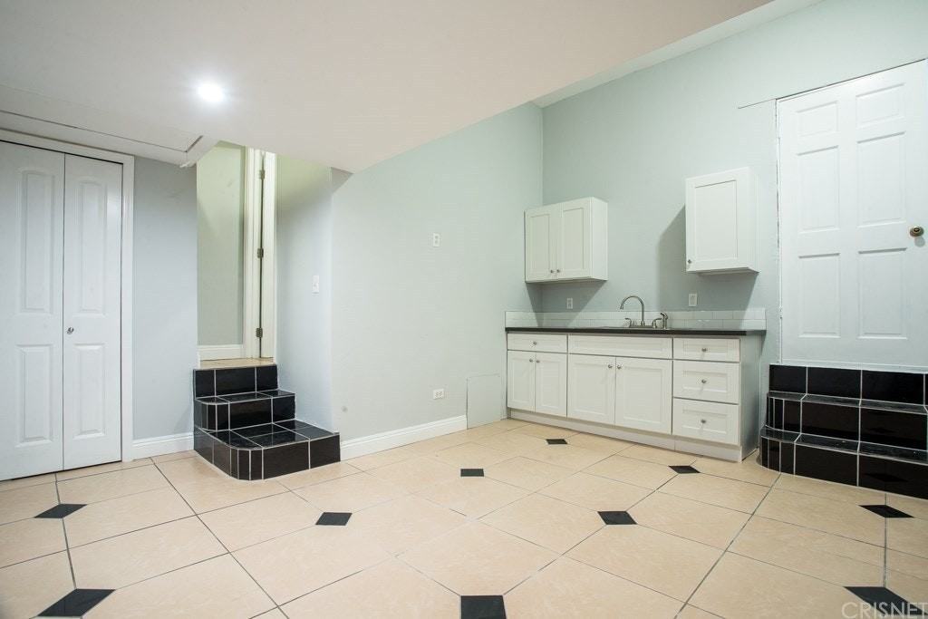 3514 Raymond Avenue, Unit 2 - Photo 6 of 14
