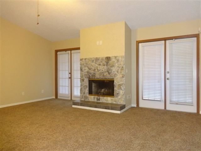 1211 Walnut Grove Way - Photo 2 of 7