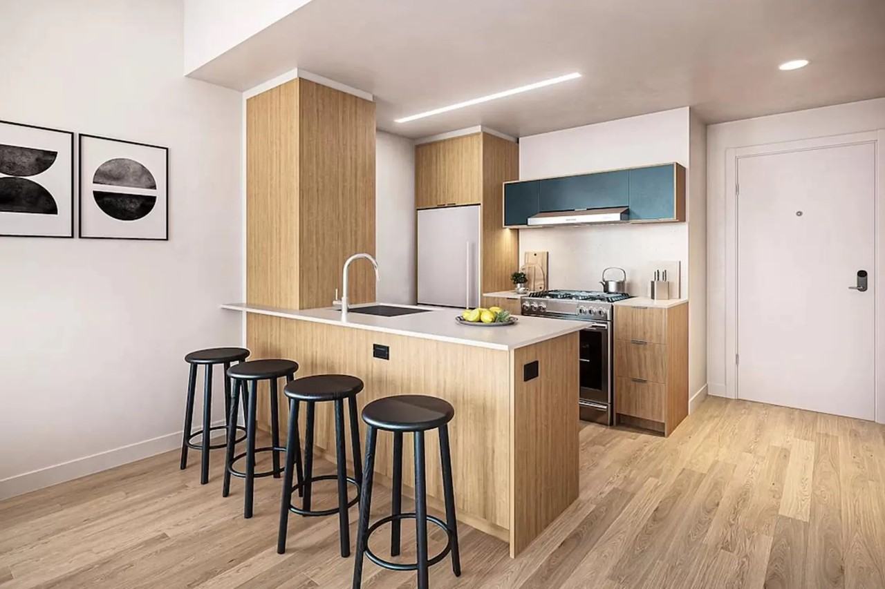 69 Commercial St - Photo 2 of 11