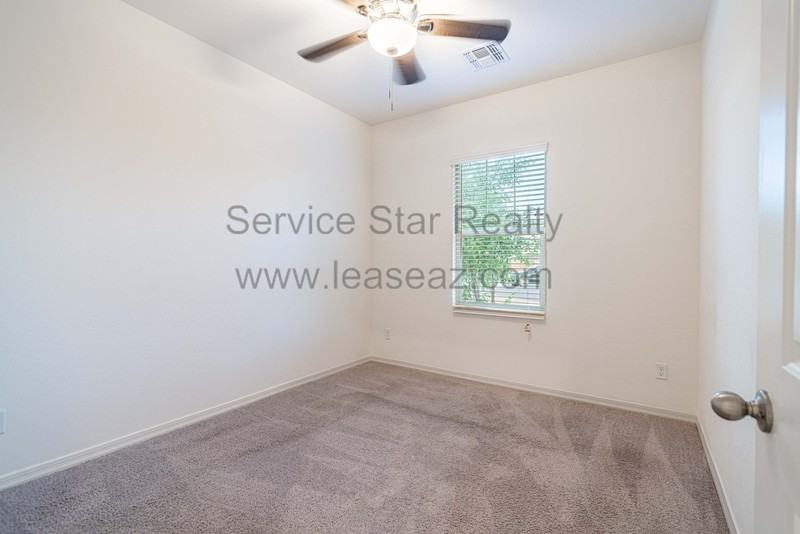 6516 W Ian Dr - Photo 3 of 31