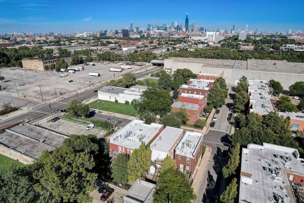 1222 S Washtenaw Ave #1 - Photo 7 of 13