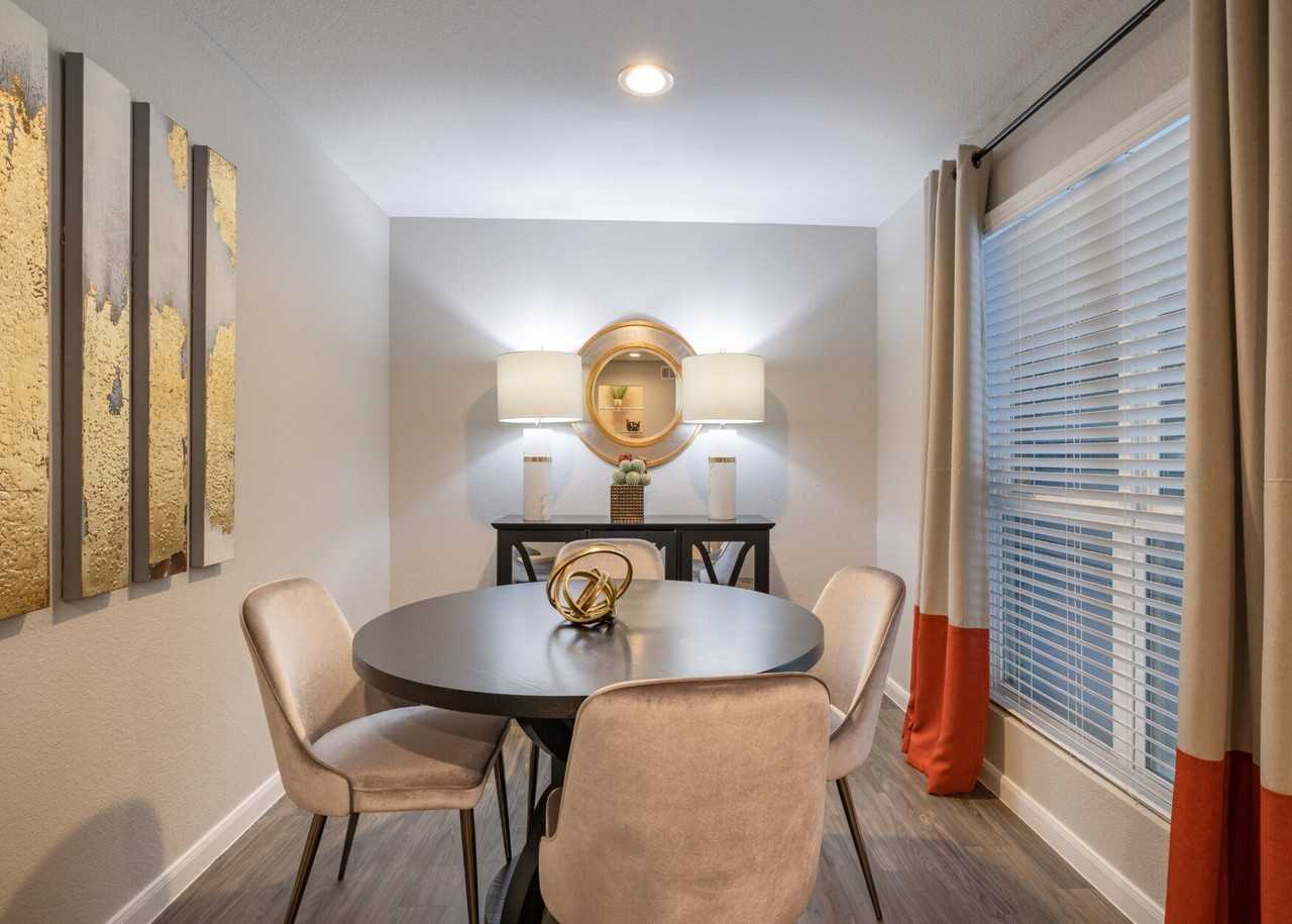 13428 Creekway Drive #EC1 - Photo 4 of 11