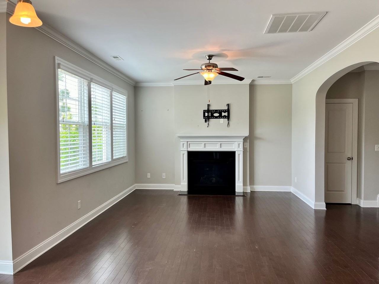 157 Mardella Way - Photo 3 of 19