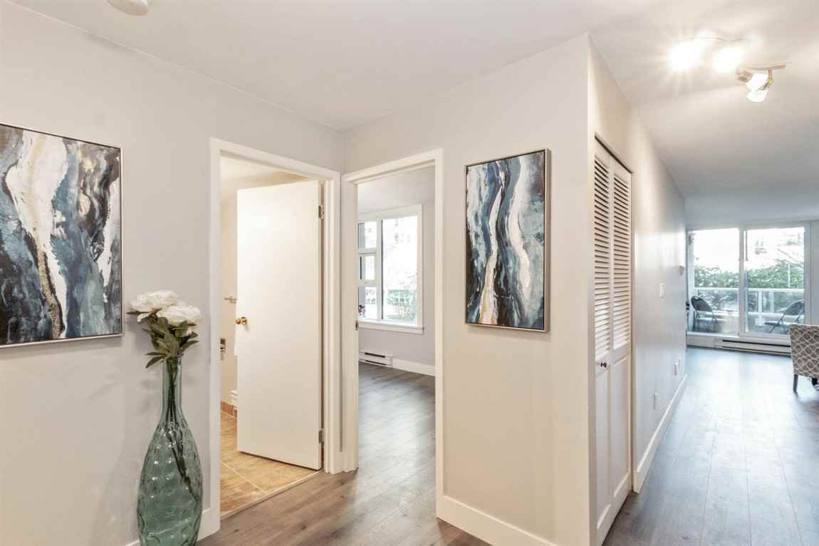 1845 Robson Street - Photo 6 of 11