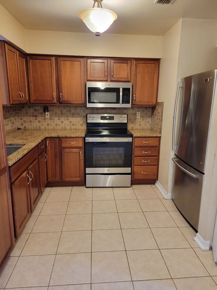 62 Teak Loop - Photo 2 of 8