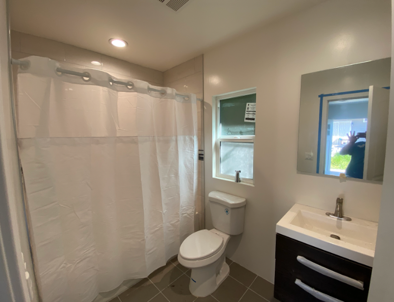 316 W 54th St - Photo 5 of 13