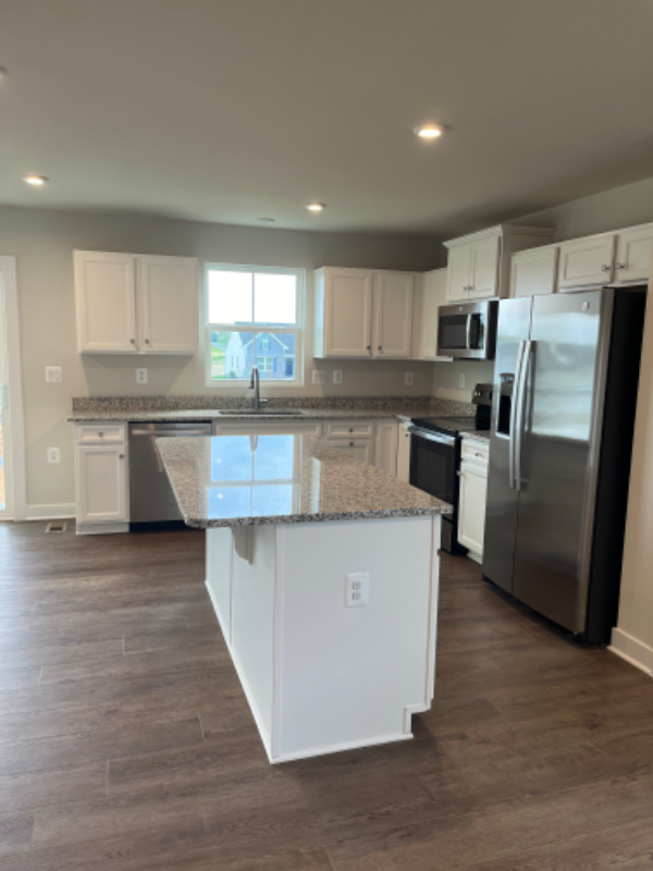 97 Wyoming Way - Photo 2 of 20