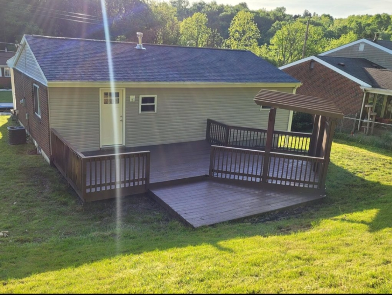 4855 Hialeah Dr - Photo 2 of 7