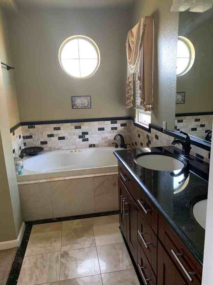 174 Knightshaven Way #NA - Photo 2 of 24