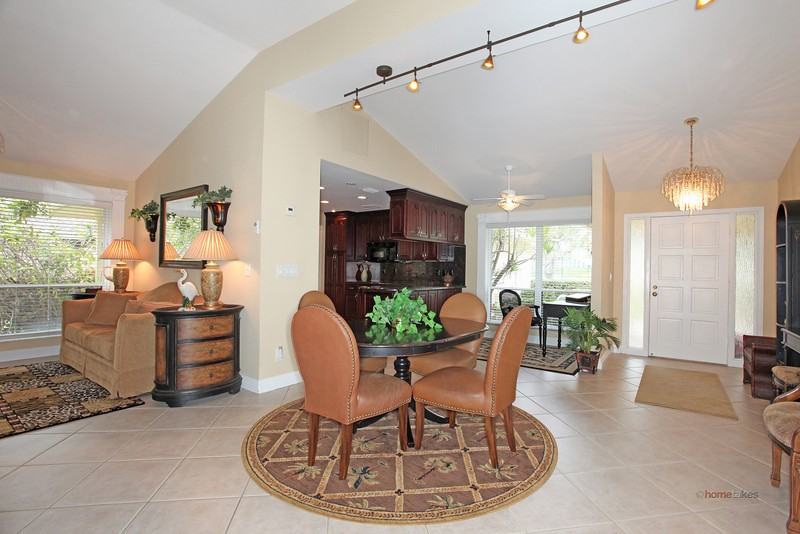 11356 Twelve Oaks Way #NA - Photo 3 of 11