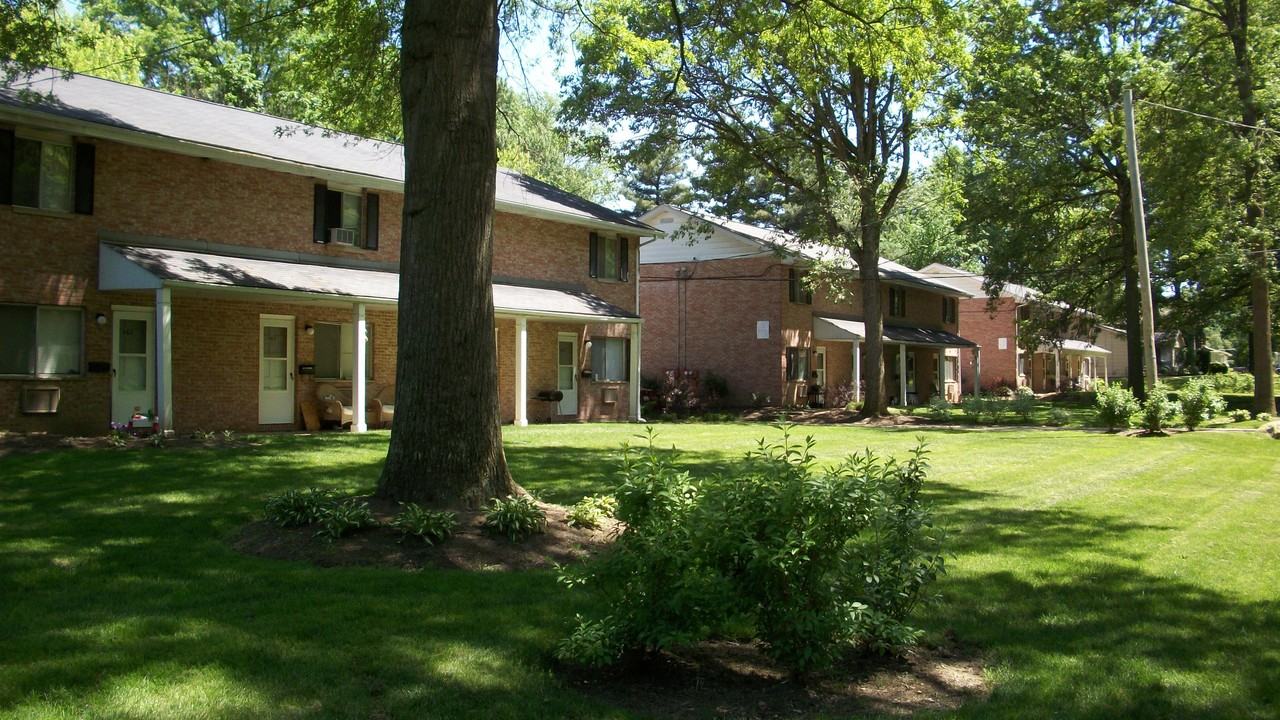 485 Brentwood Ave #B485