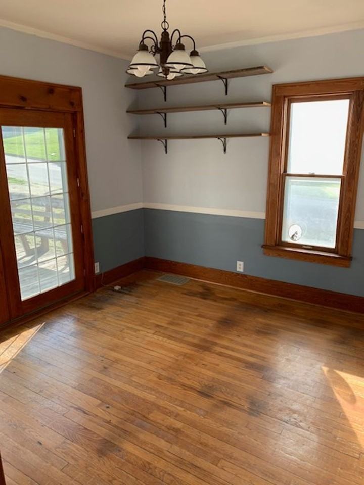 1315 Pearl St - Photo 3 of 22