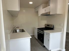 1371 Hilda Ave Apt 3 - Photo 1 of 1