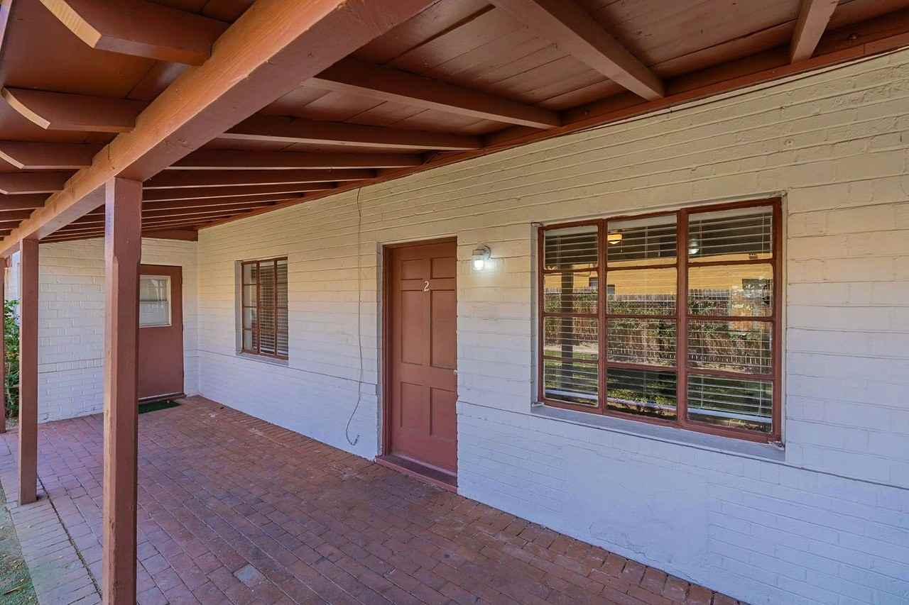 928 W Mcdowell Rd #2 - Photo 2 of 33