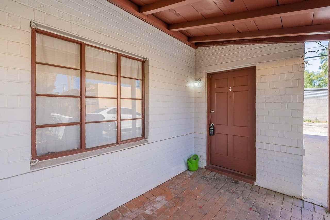 928 W Mcdowell Rd #4 - Photo 3 of 24