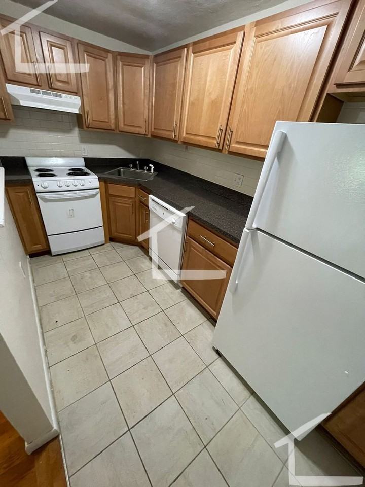 25 Allston Street - Photo 3 of 11