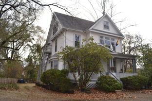 413 W Main St - Photo 1 of 1