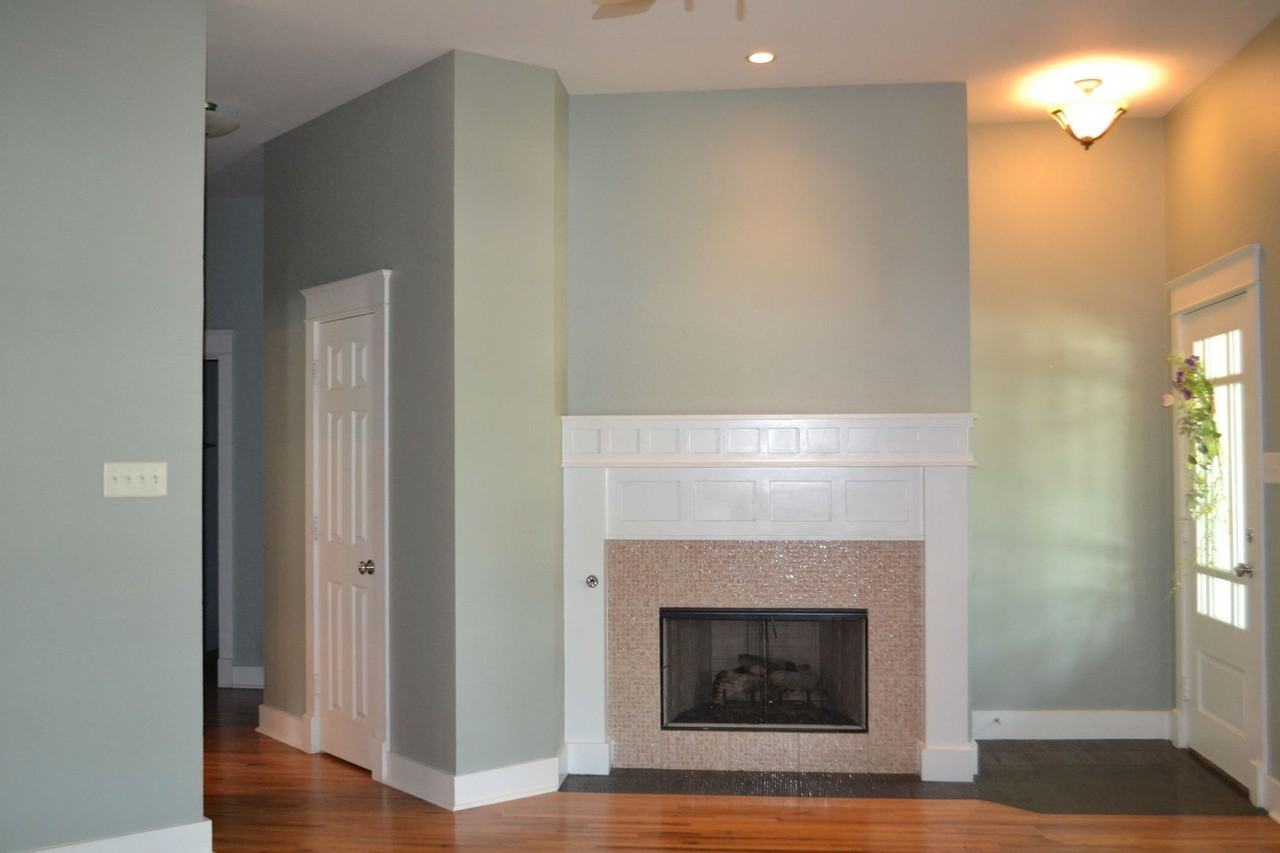 709 Roberts St - Photo 5 of 21