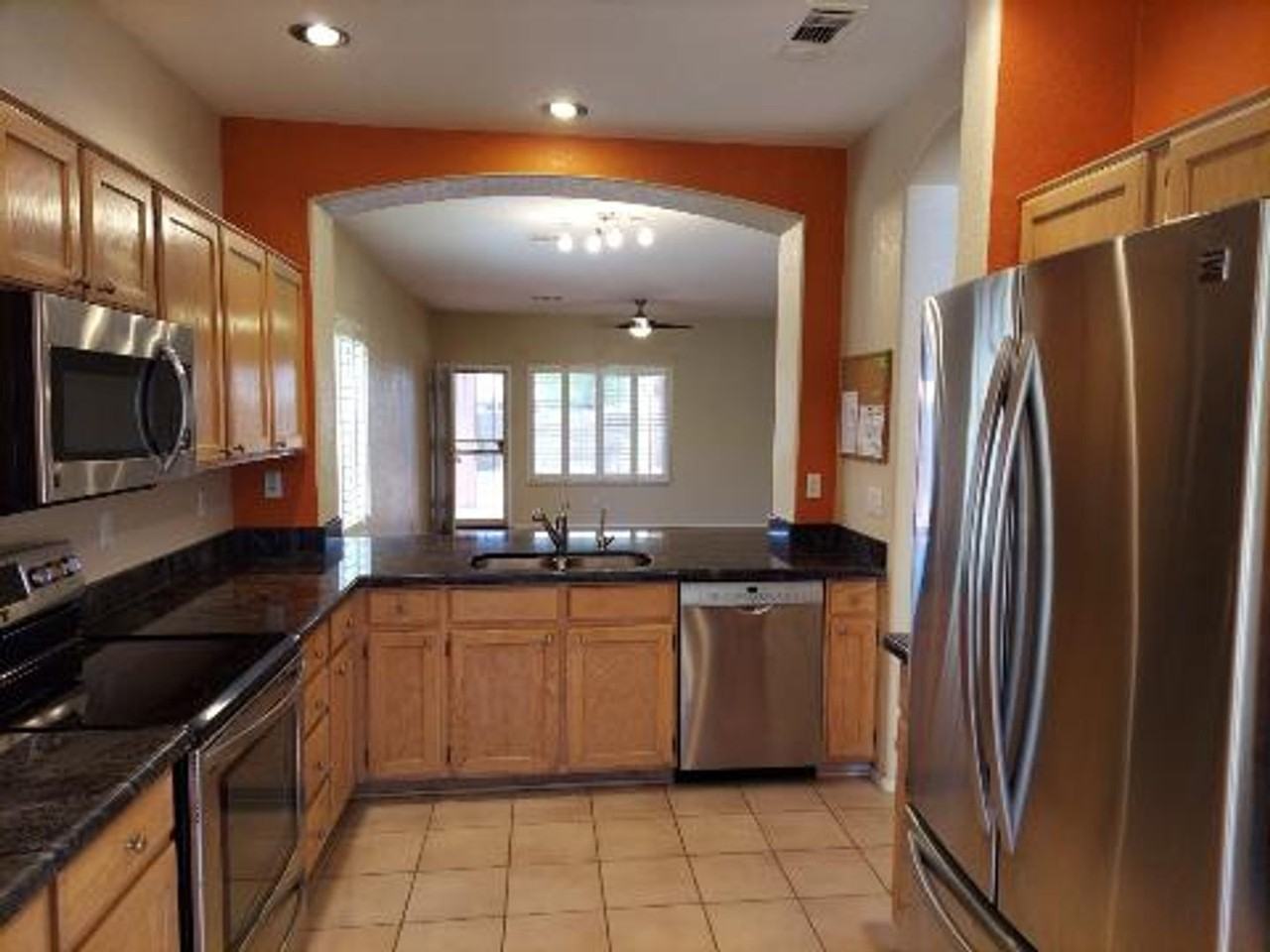 10363 W Potter Dr - Photo 2 of 22