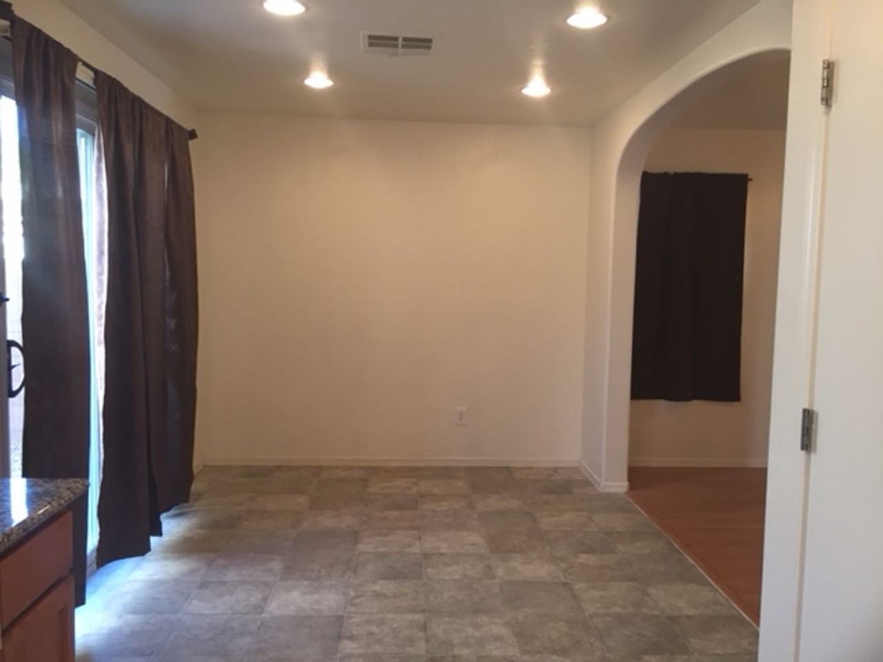 8014 Torremolinos Ave - Photo 6 of 22