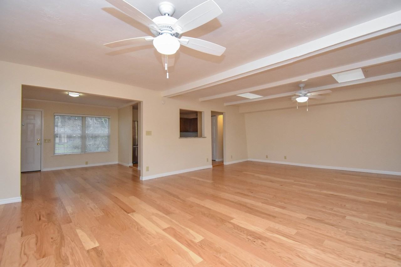 710 Northwest 54th Terrace - Photo 7 of 14