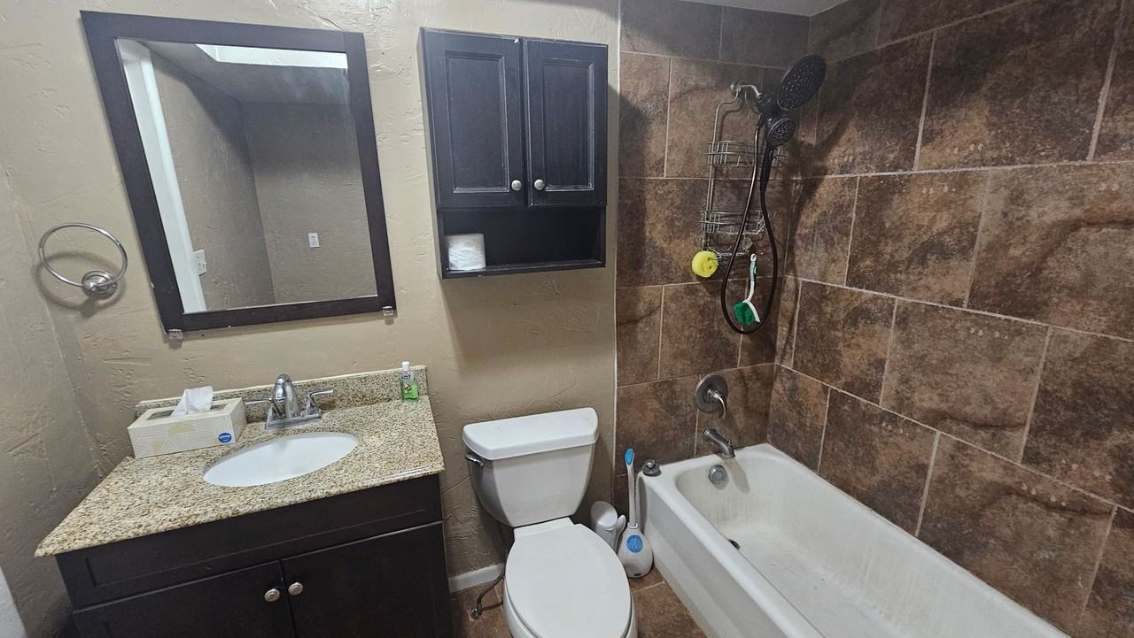 4316 S Hayden St - Photo 5 of 9