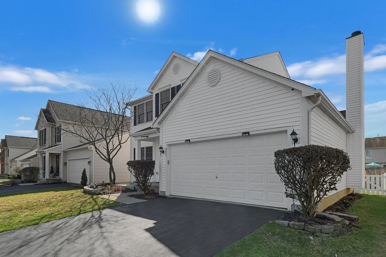 321 Amber Wood Way - Photo 3 of 31