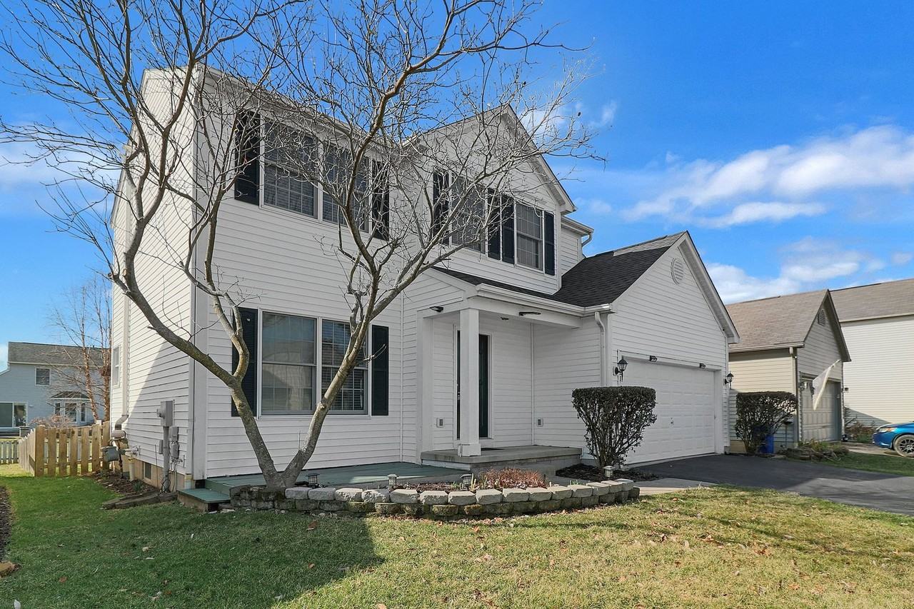 321 Amber Wood Way - Photo 4 of 31