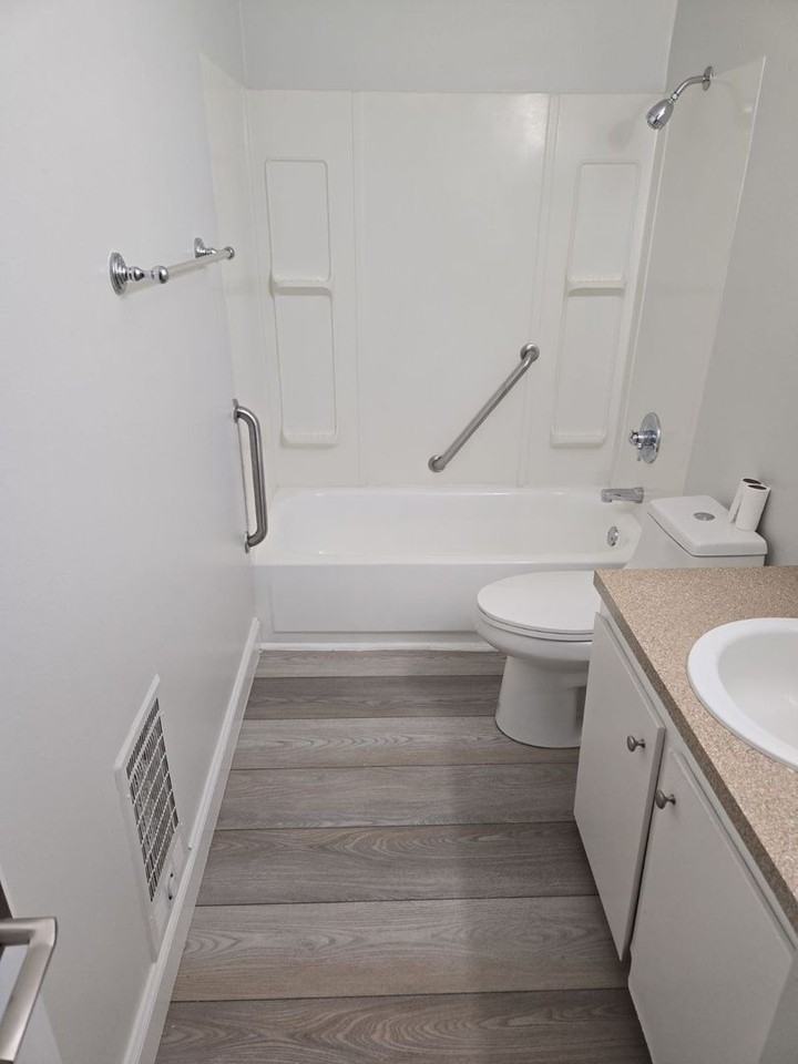 Tuscany Village - Photo 4 of 8