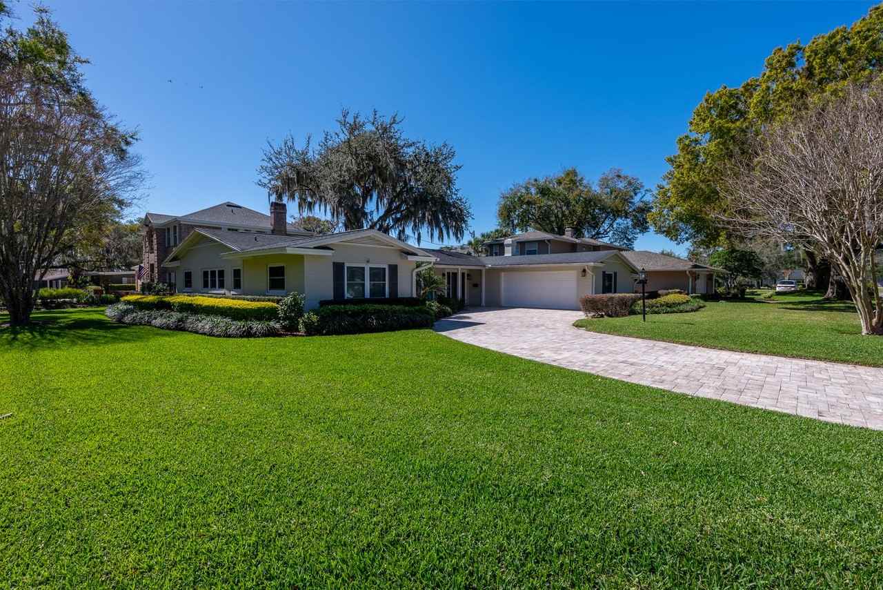 100 Whitecaps Cir - Photo 2 of 45