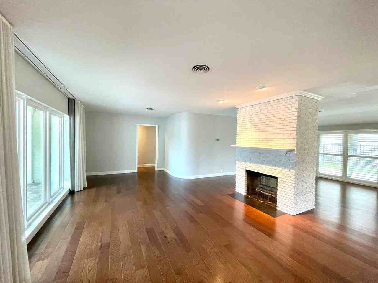 100 Whitecaps Cir - Photo 3 of 45