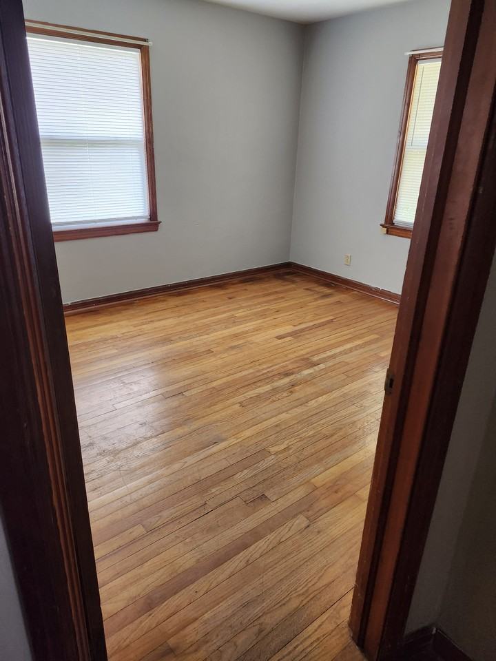 312 Jackson St #NA - Photo 2 of 7