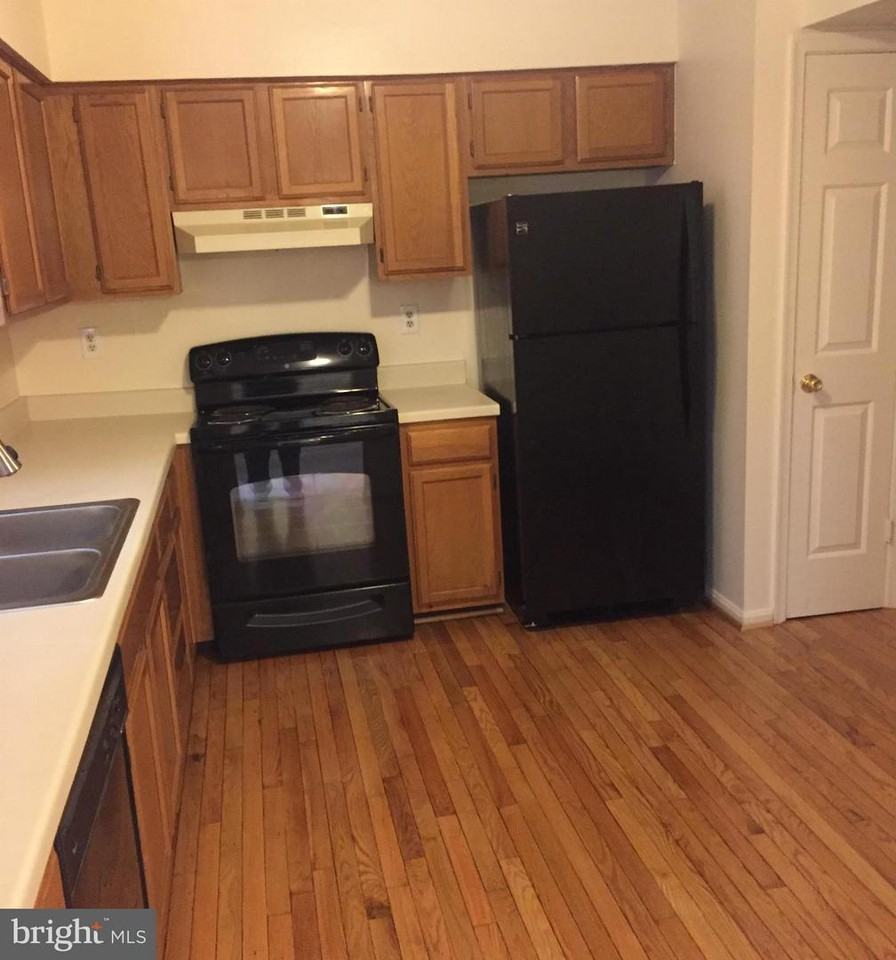 12717 Richland Pl #NA - Photo 5 of 8