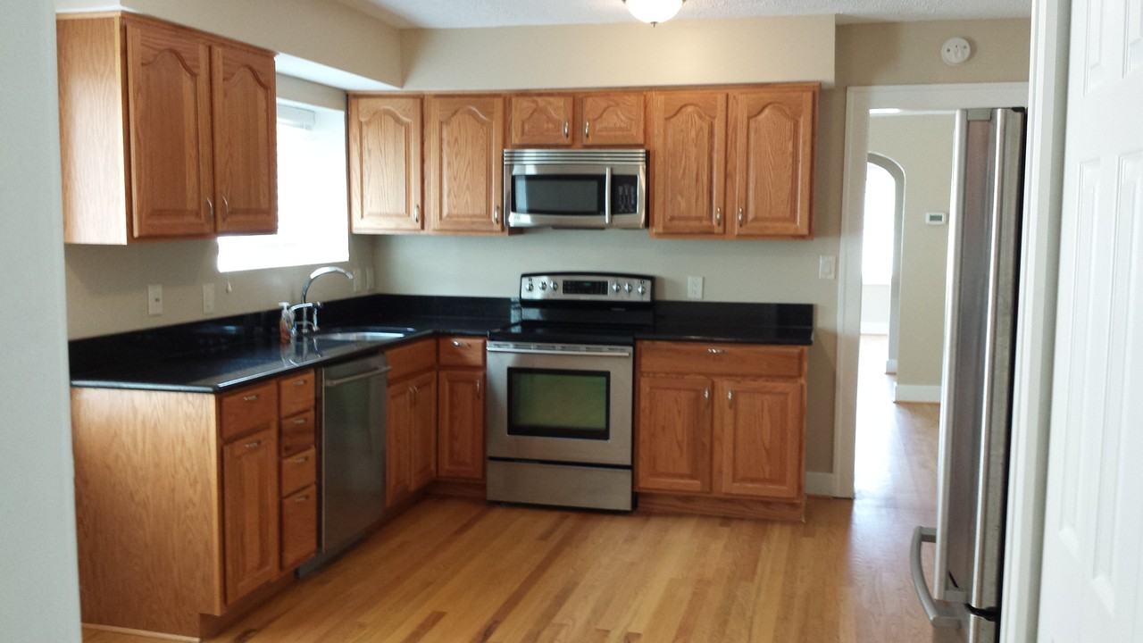 430 N Washington Ave #C - Photo 3 of 20