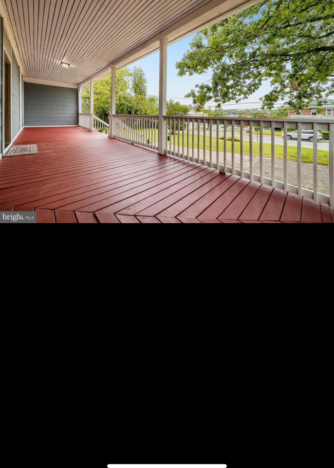 4511 Saint Georges Ave #NA - Photo 3 of 20
