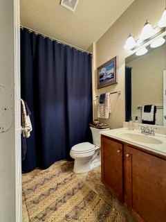 120 Kassel Dr #NA - Photo 7 of 15