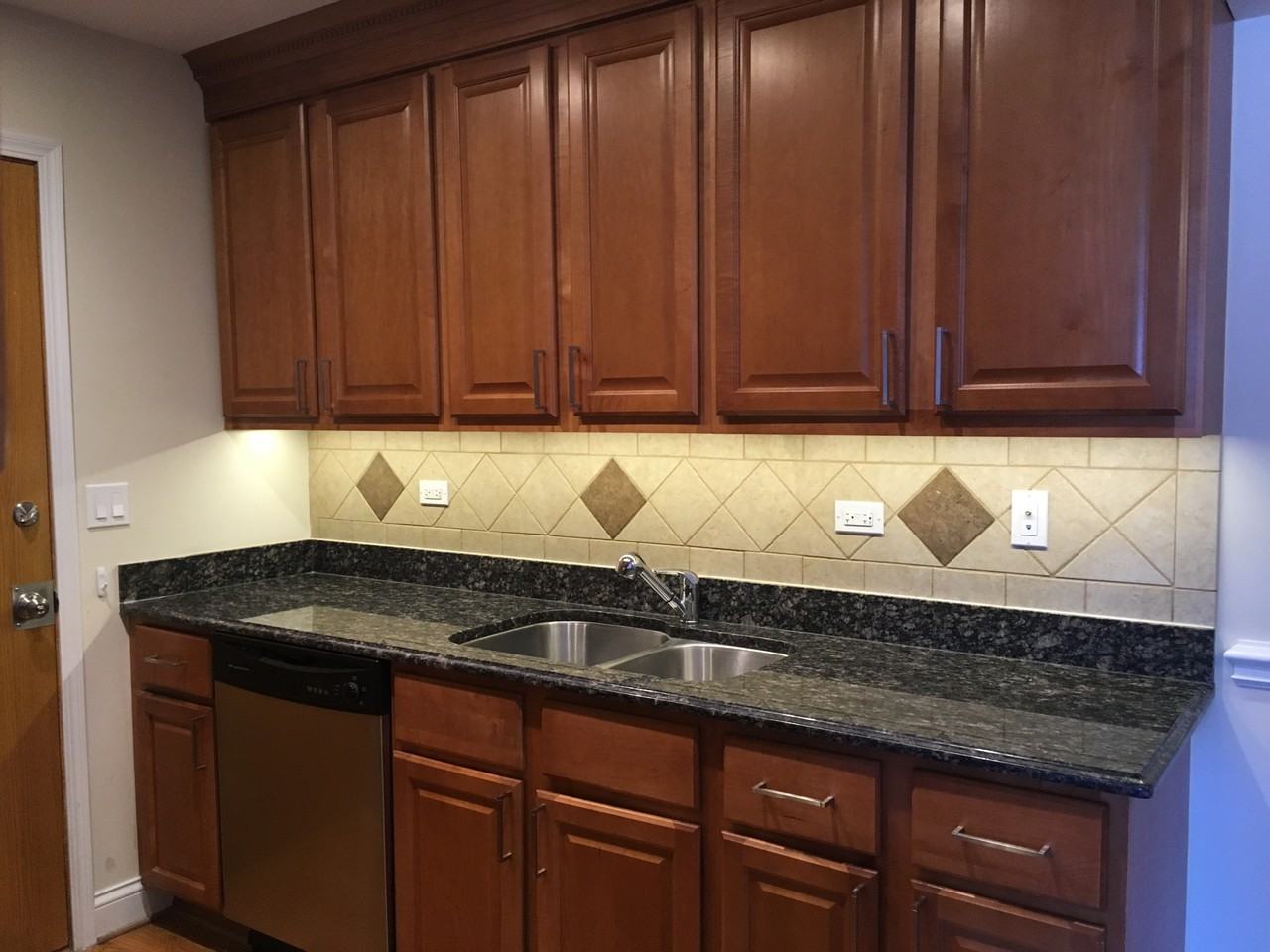 5031 N East River Rd #2B - Photo 3 of 10