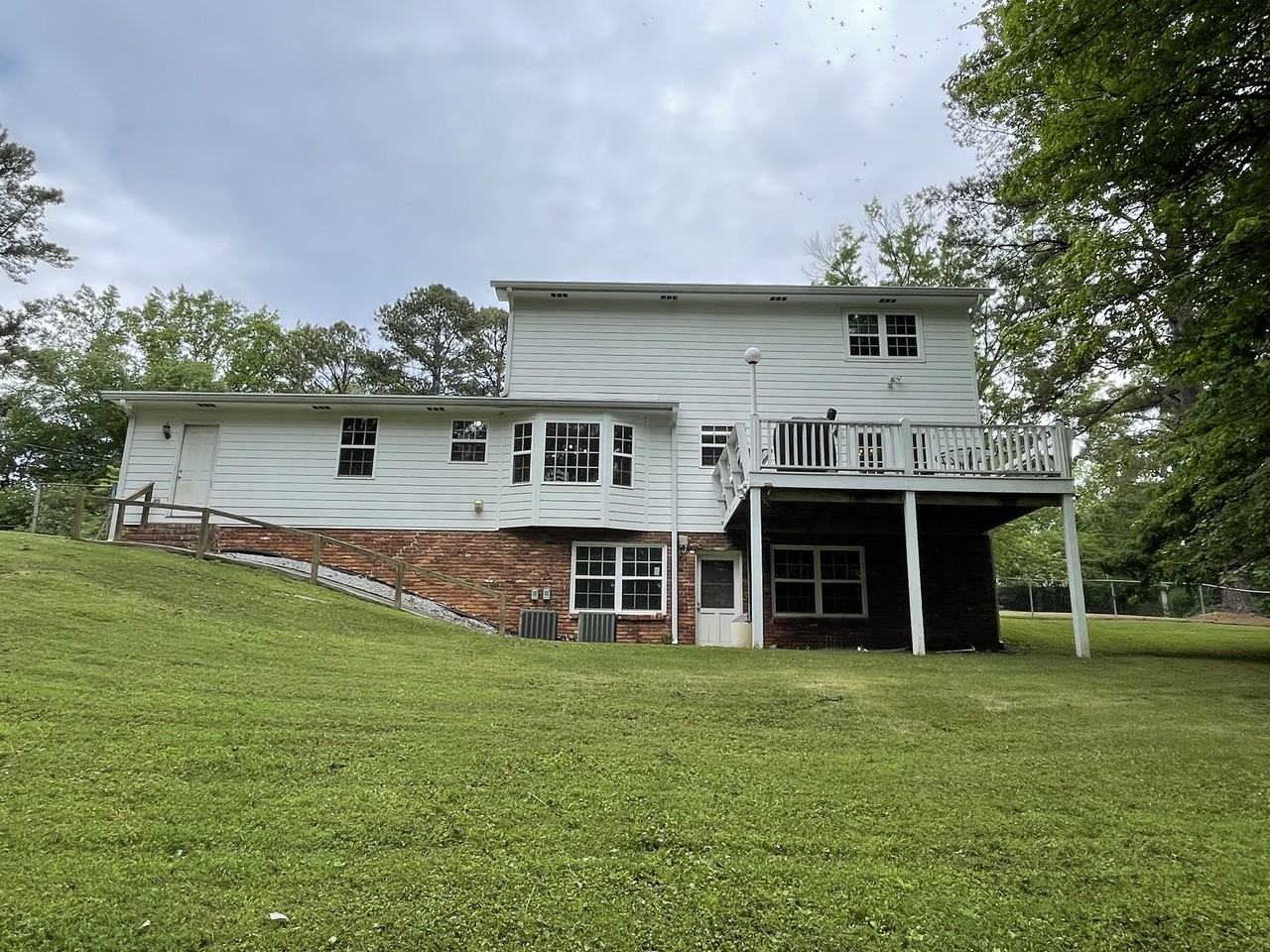 1677 Old Spring House Lane - Photo 2 of 36