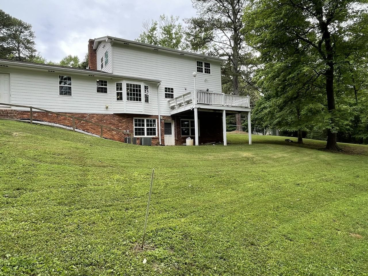 1677 Old Spring House Lane - Photo 3 of 36