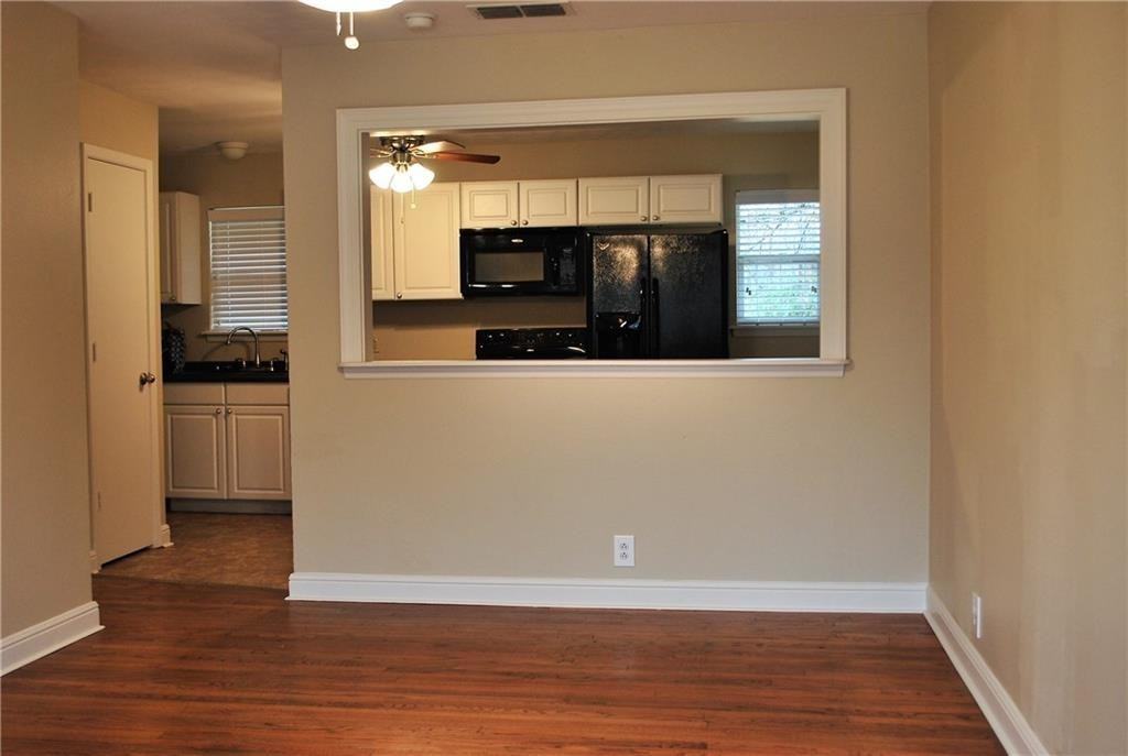 2005 Shawnee St - Photo 3 of 15