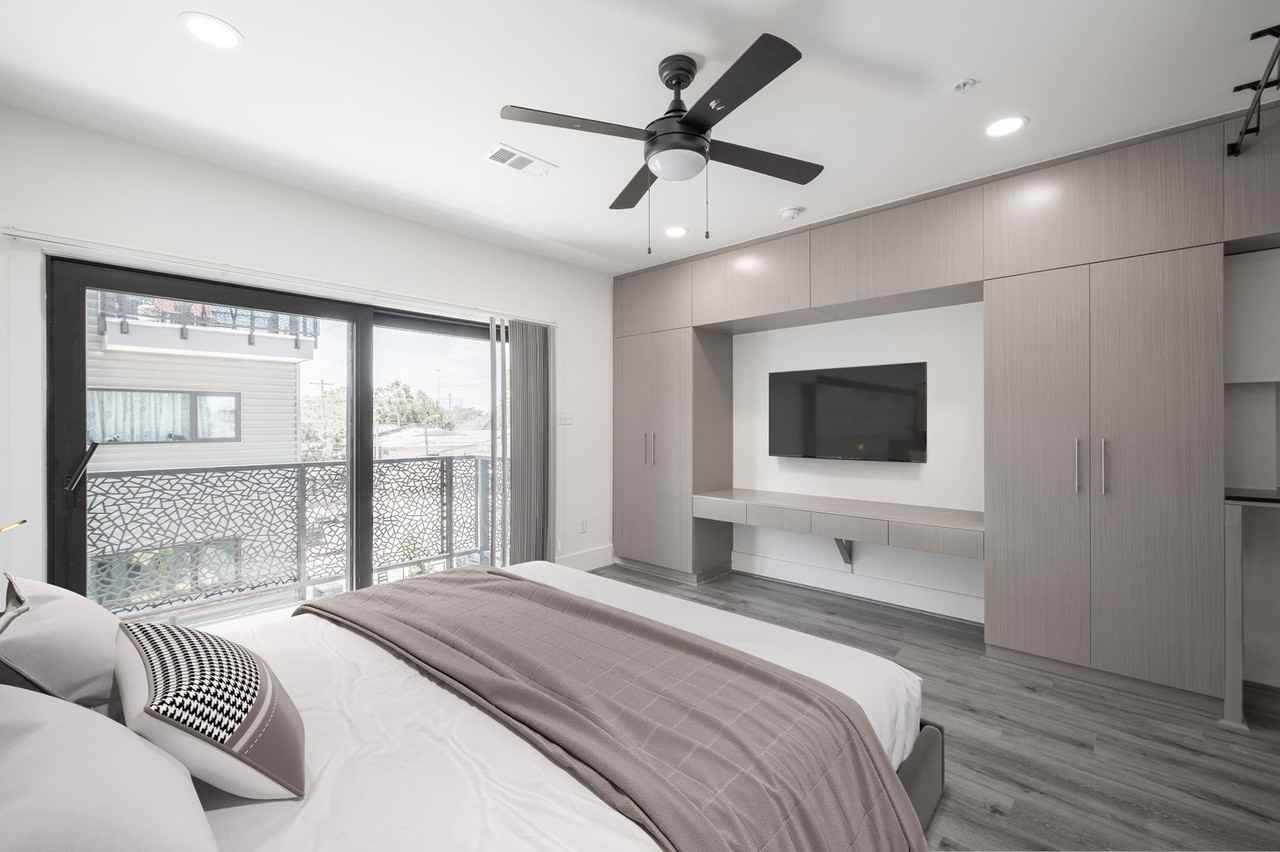 When Minutes Matter, Live Where You Work and Play! - Photo 3 of 14