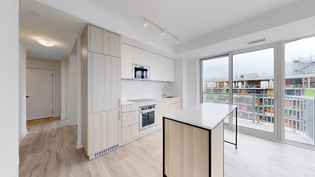 215 Lakeshore Road W - Photo 3 of 15