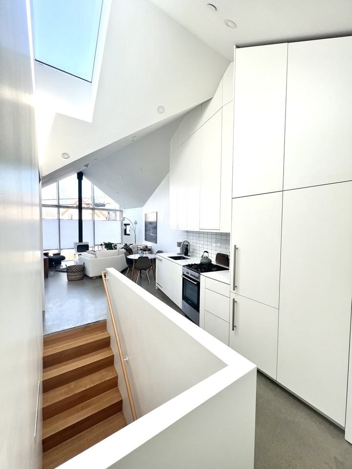 855 Union Street - Photo 2 of 34